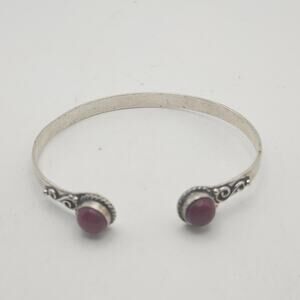 Red Carnelian Chalcedony Cuff Bracelet 7.5in Silver Tone 8mm Boho Open Cabochon